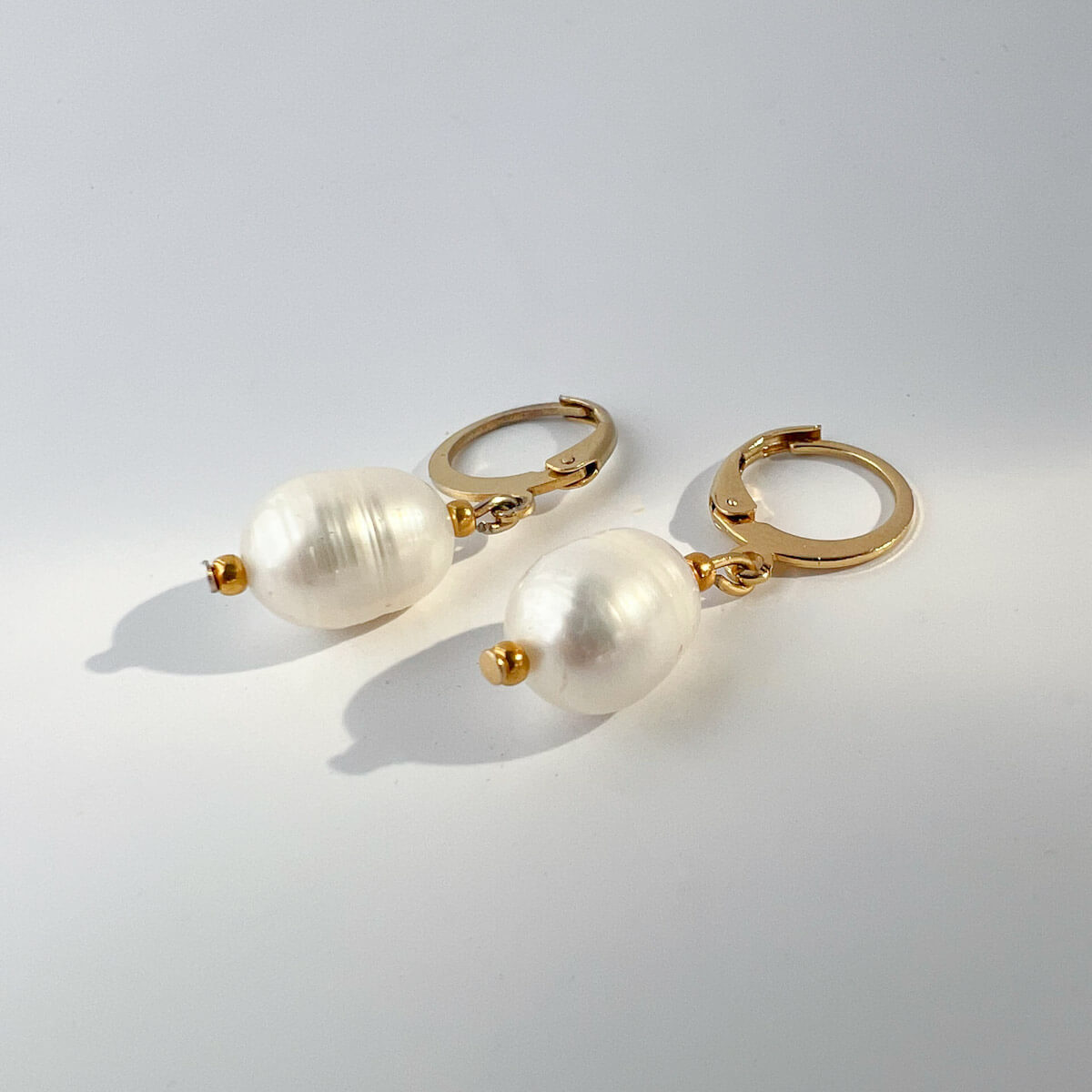 Pendientes Aquata